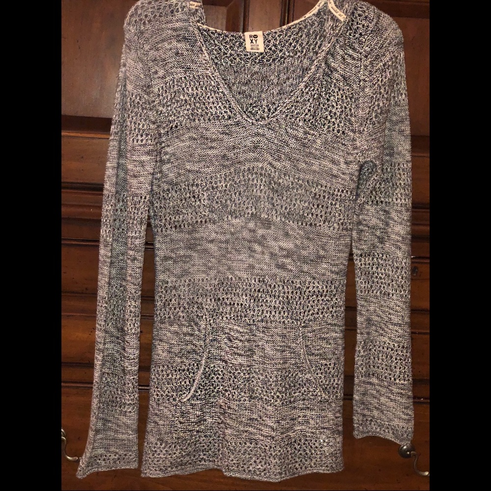 V-neck sweater with hood